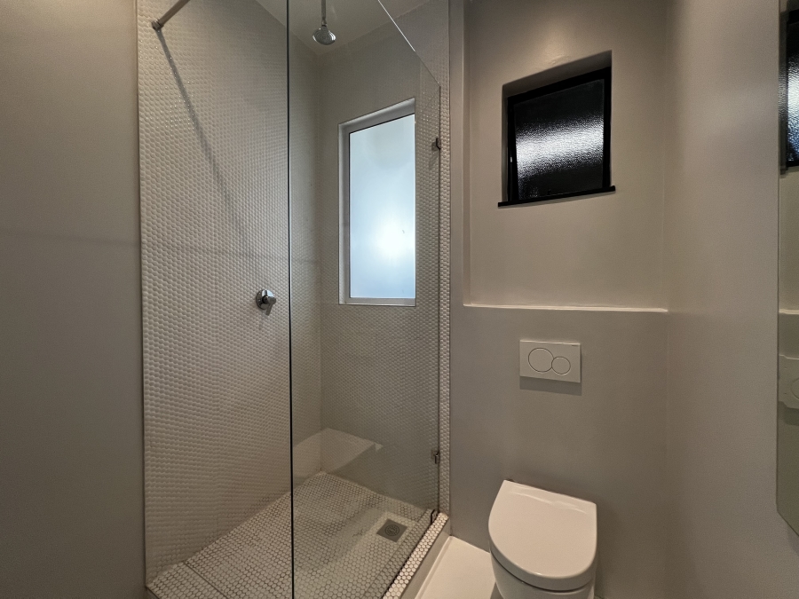 To Let 2 Bedroom Property for Rent in Illovo Gauteng