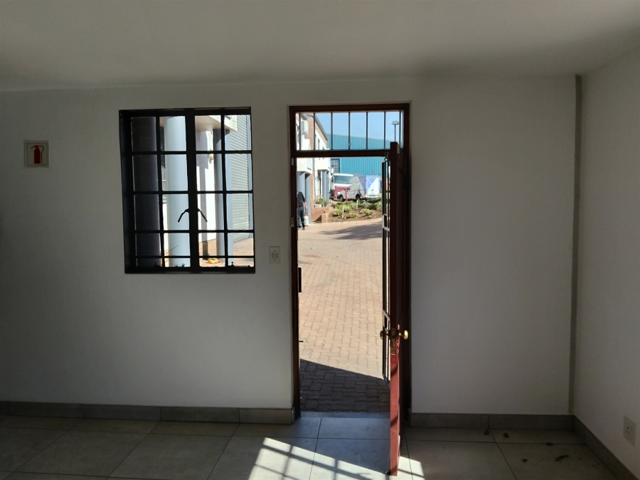 To Let Commercial Property for Rent in Kya Sands Gauteng