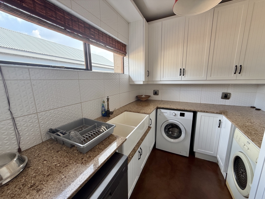 4 Bedroom Property for Sale in Midstream Meadows Gauteng