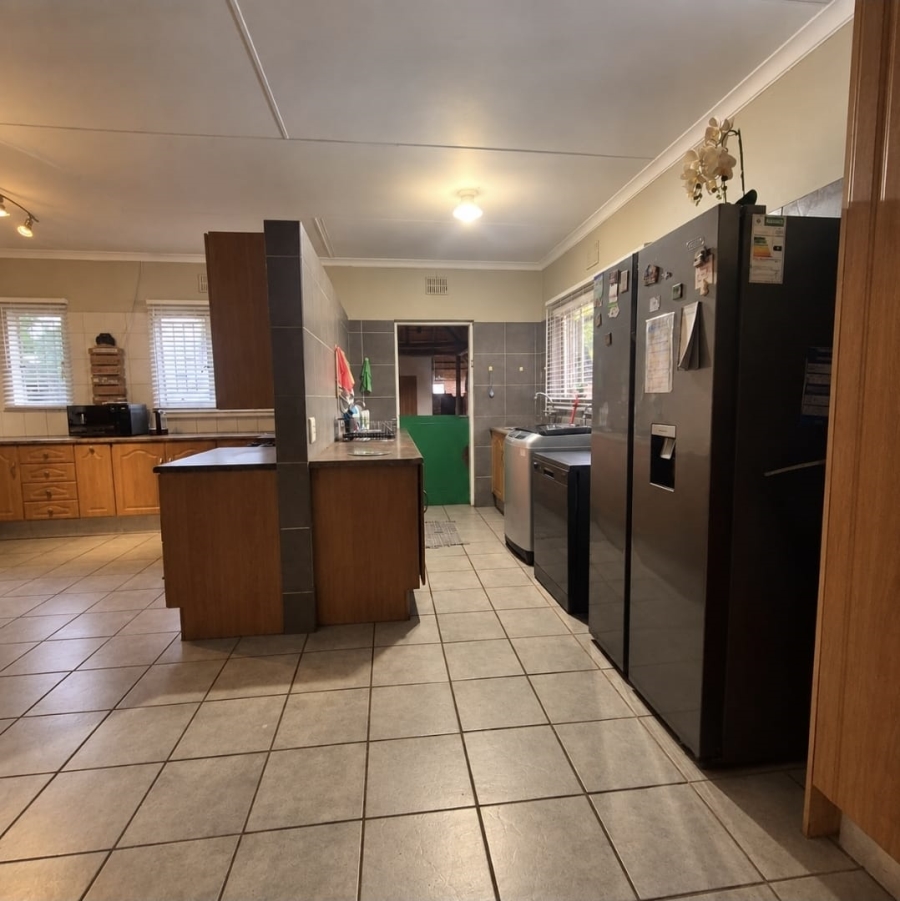 4 Bedroom Property for Sale in Rant En Dal Gauteng