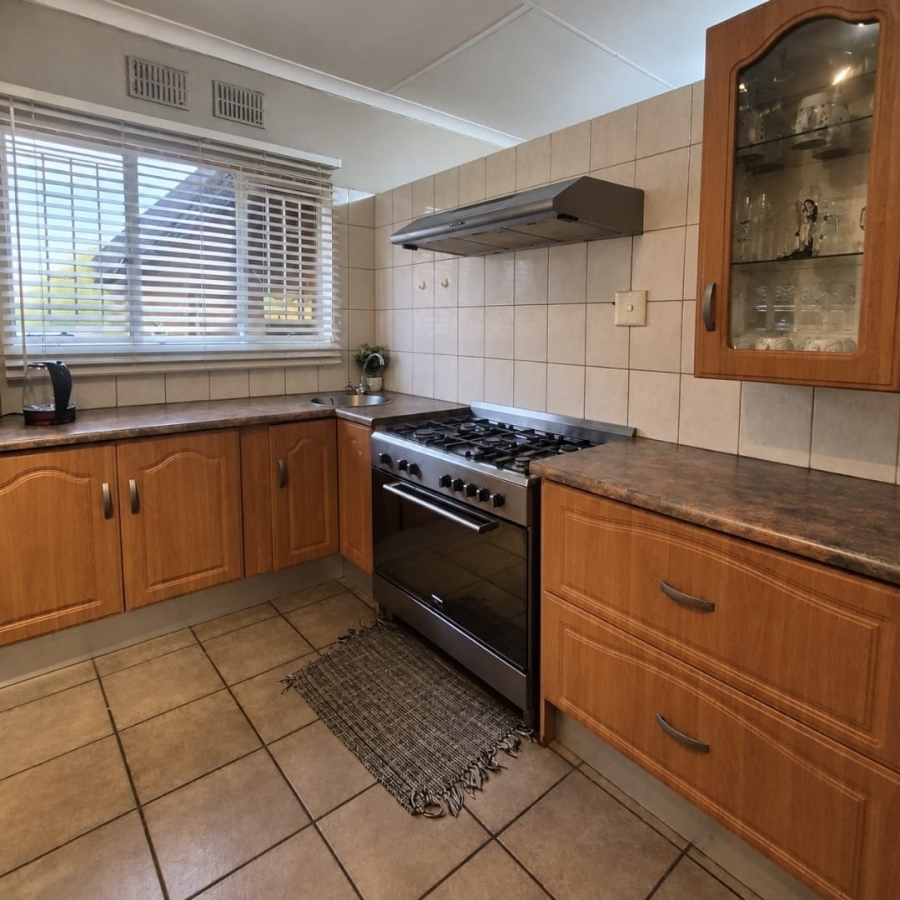 4 Bedroom Property for Sale in Rant En Dal Gauteng