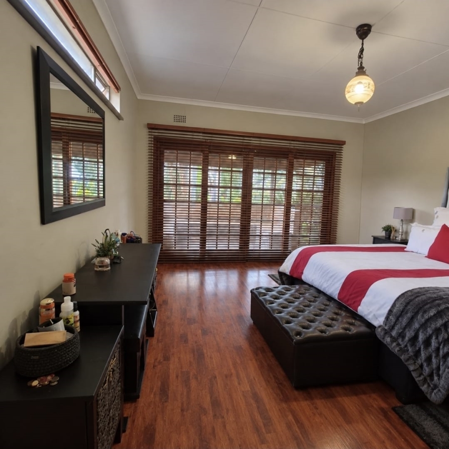 4 Bedroom Property for Sale in Rant En Dal Gauteng