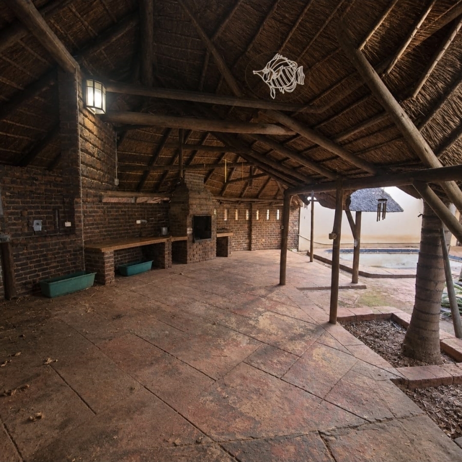 4 Bedroom Property for Sale in Rant En Dal Gauteng