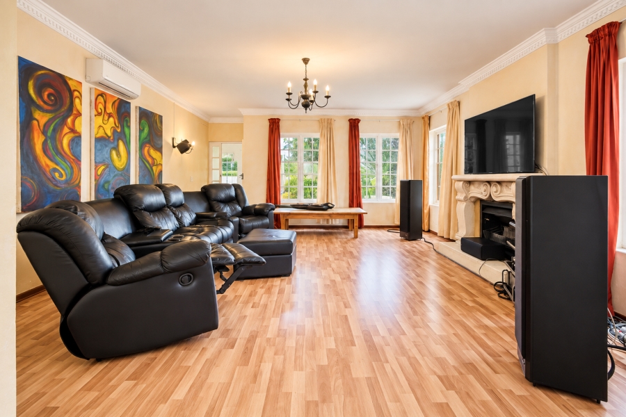 4 Bedroom Property for Sale in Chartwell Gauteng