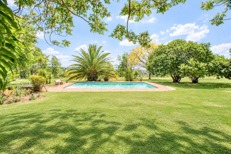 4 Bedroom Property for Sale in Chartwell Gauteng