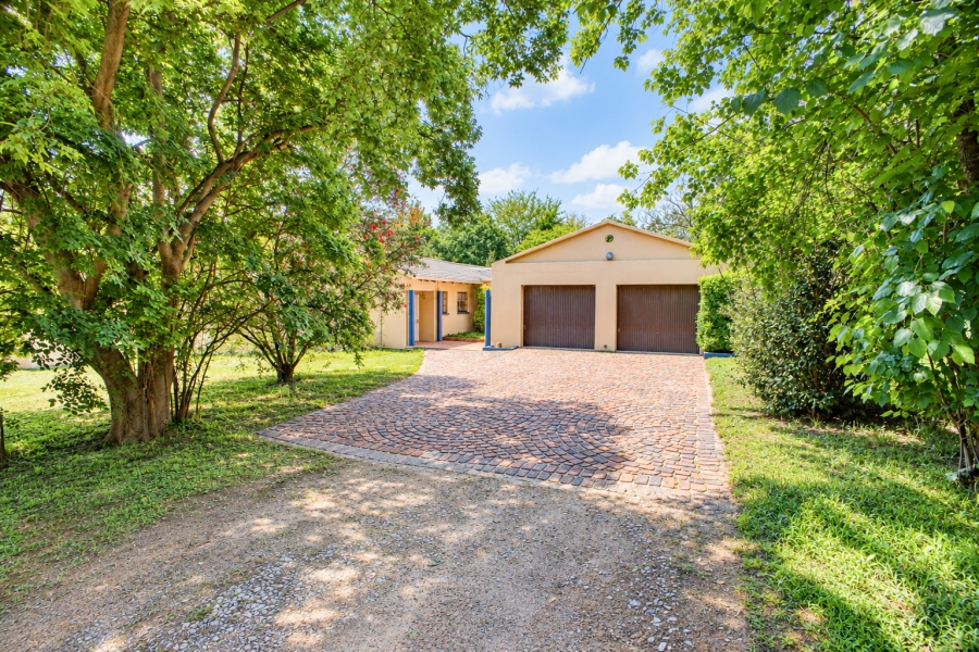 4 Bedroom Property for Sale in Chartwell Gauteng
