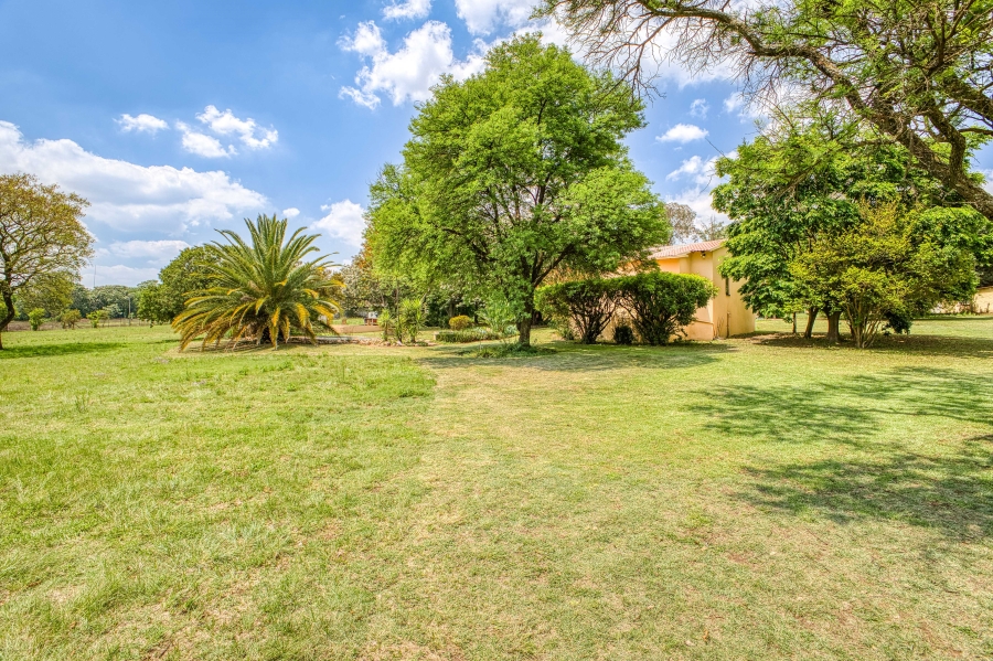 4 Bedroom Property for Sale in Chartwell Gauteng