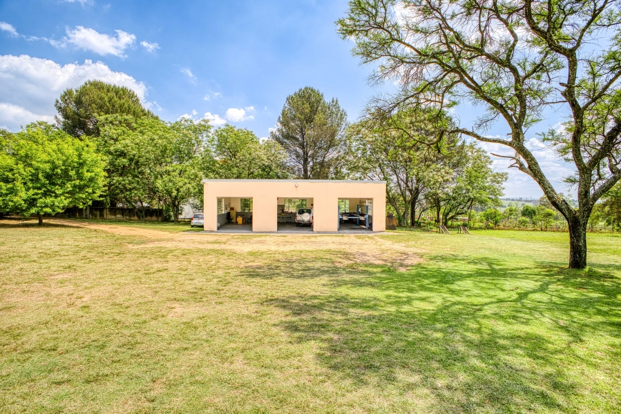 4 Bedroom Property for Sale in Chartwell Gauteng