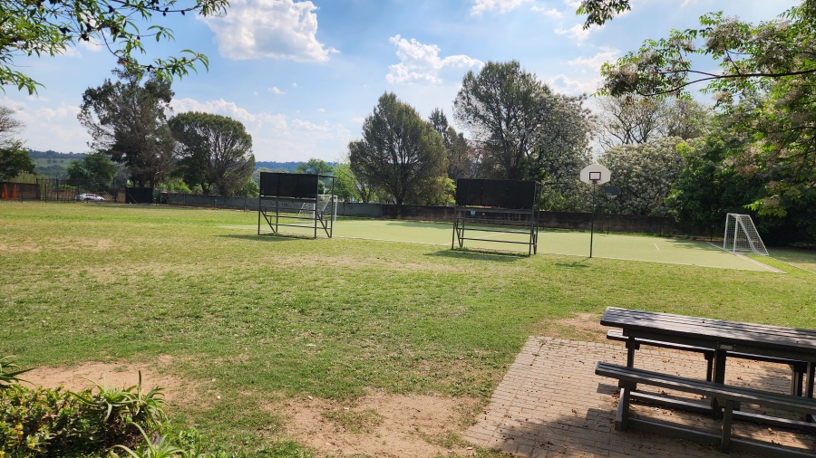 4 Bedroom Property for Sale in Chartwell Gauteng