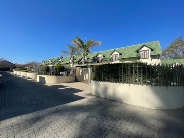 3 Bedroom Property for Sale in Halfway Gardens Gauteng