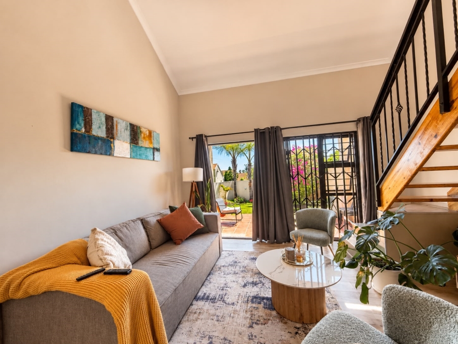To Let 2 Bedroom Property for Rent in Broadacres Gauteng