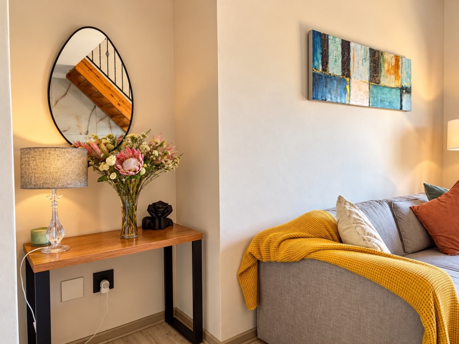 To Let 2 Bedroom Property for Rent in Broadacres Gauteng