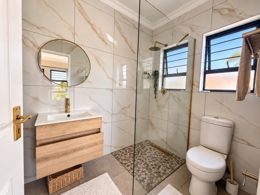 To Let 2 Bedroom Property for Rent in Broadacres Gauteng