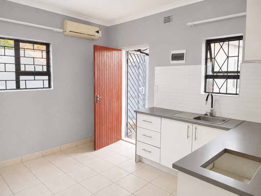 To Let 1 Bedroom Property for Rent in Kensington B Gauteng