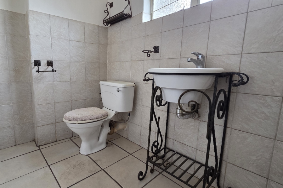 To Let 3 Bedroom Property for Rent in East Lynne Gauteng
