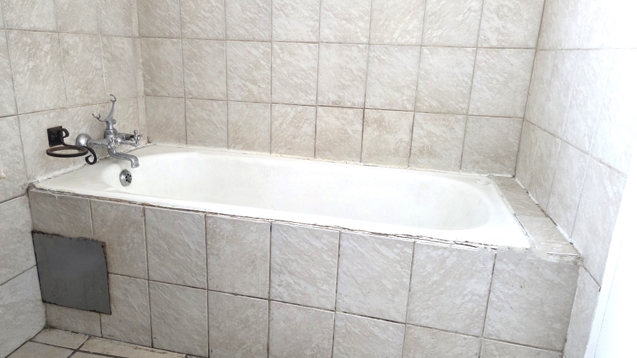 To Let 3 Bedroom Property for Rent in East Lynne Gauteng