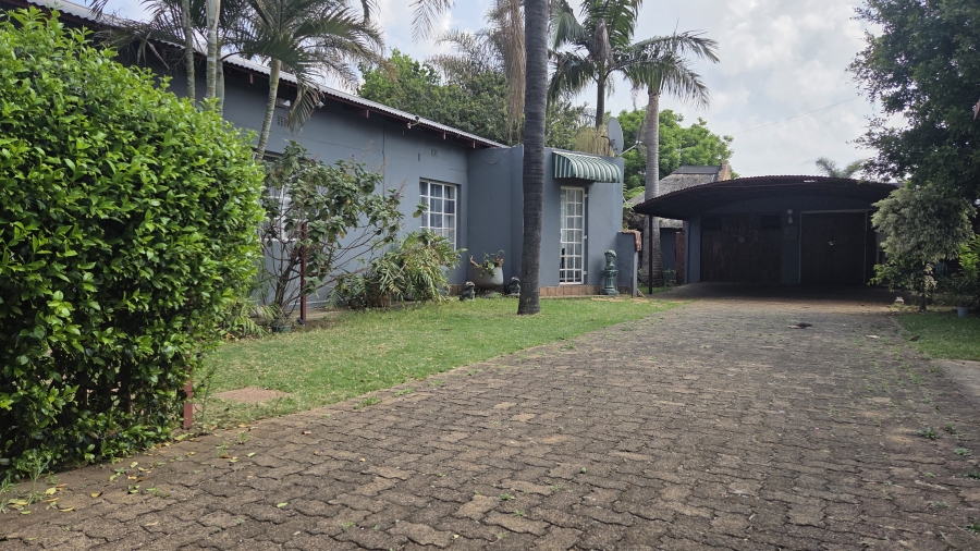 To Let 3 Bedroom Property for Rent in East Lynne Gauteng
