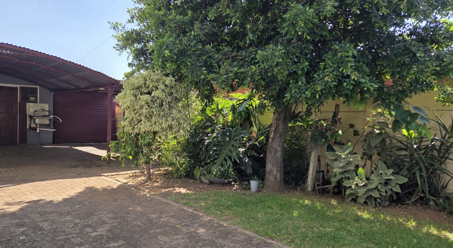 To Let 3 Bedroom Property for Rent in East Lynne Gauteng