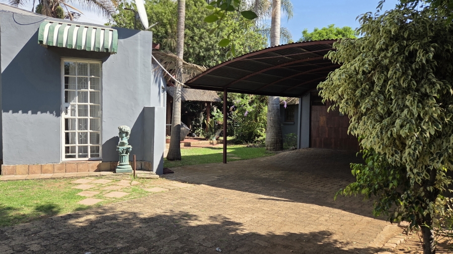 To Let 3 Bedroom Property for Rent in East Lynne Gauteng