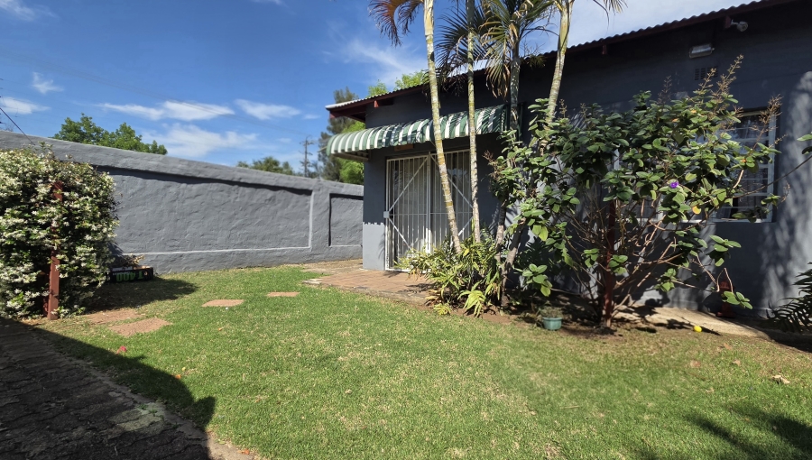 To Let 3 Bedroom Property for Rent in East Lynne Gauteng