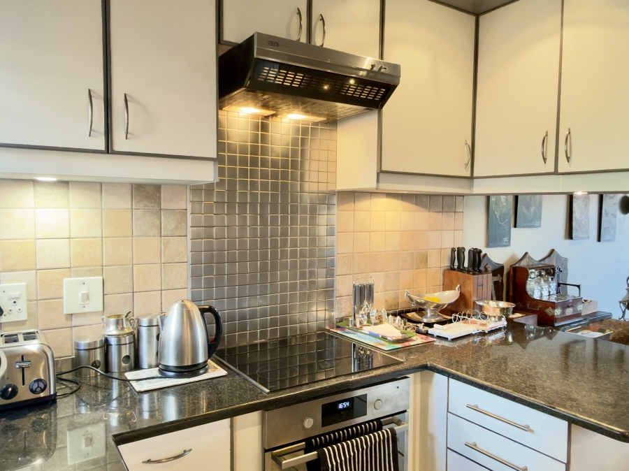 2 Bedroom Property for Sale in Pierre Van Ryneveld Gauteng