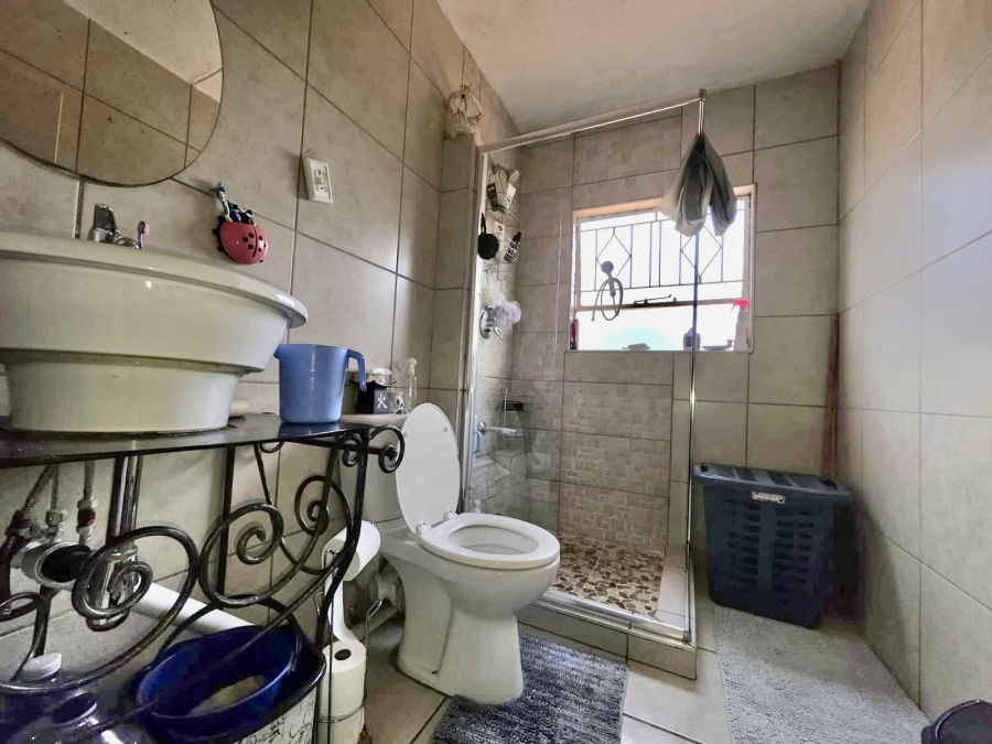 2 Bedroom Property for Sale in Bruma Gauteng
