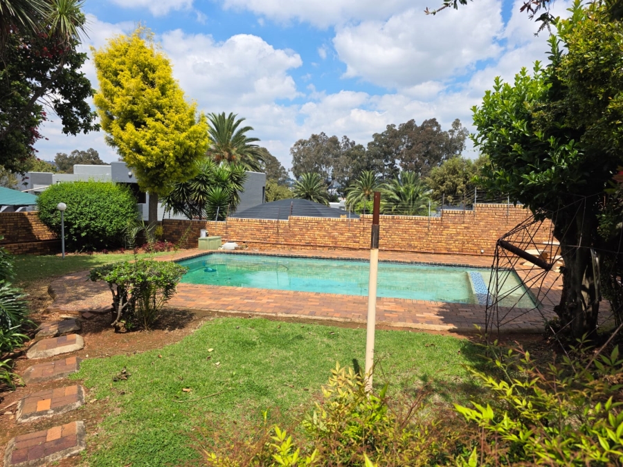 2 Bedroom Property for Sale in Bruma Gauteng