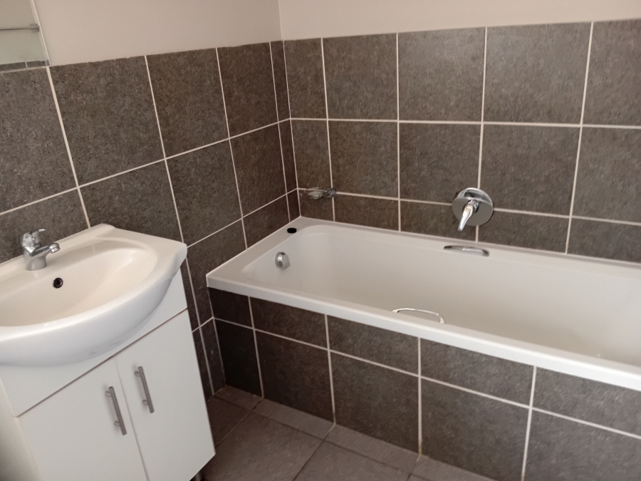 To Let 3 Bedroom Property for Rent in Willow Park Manor Gauteng
