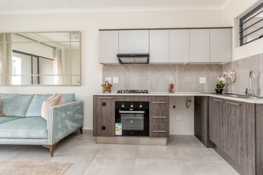 1 Bedroom Property for Sale in Noordhang Gauteng