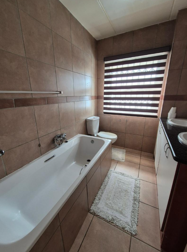 2 Bedroom Property for Sale in Meyersdal Gauteng