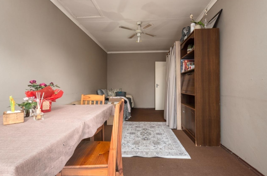3 Bedroom Property for Sale in Brackendowns Gauteng