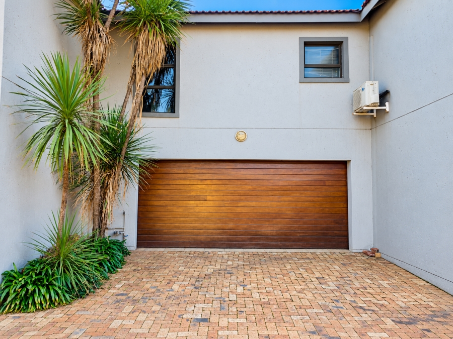 3 Bedroom Property for Sale in Vanderbijlpark SE 2 Gauteng