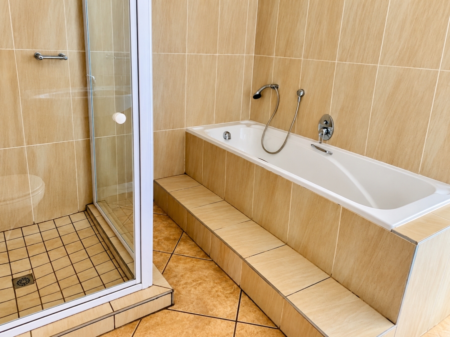 3 Bedroom Property for Sale in Vanderbijlpark SE 2 Gauteng