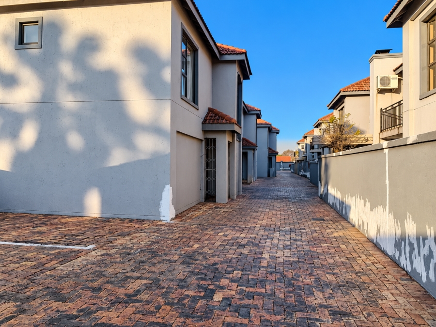3 Bedroom Property for Sale in Vanderbijlpark SE 2 Gauteng