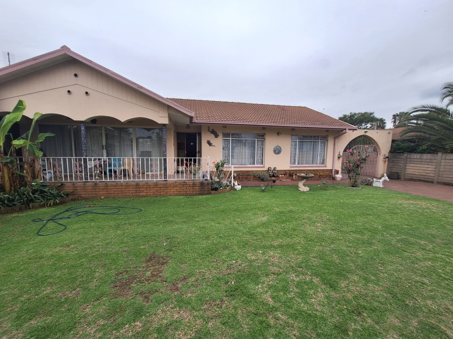 3 Bedroom Property for Sale in Vanderbijlpark SE 7 Gauteng