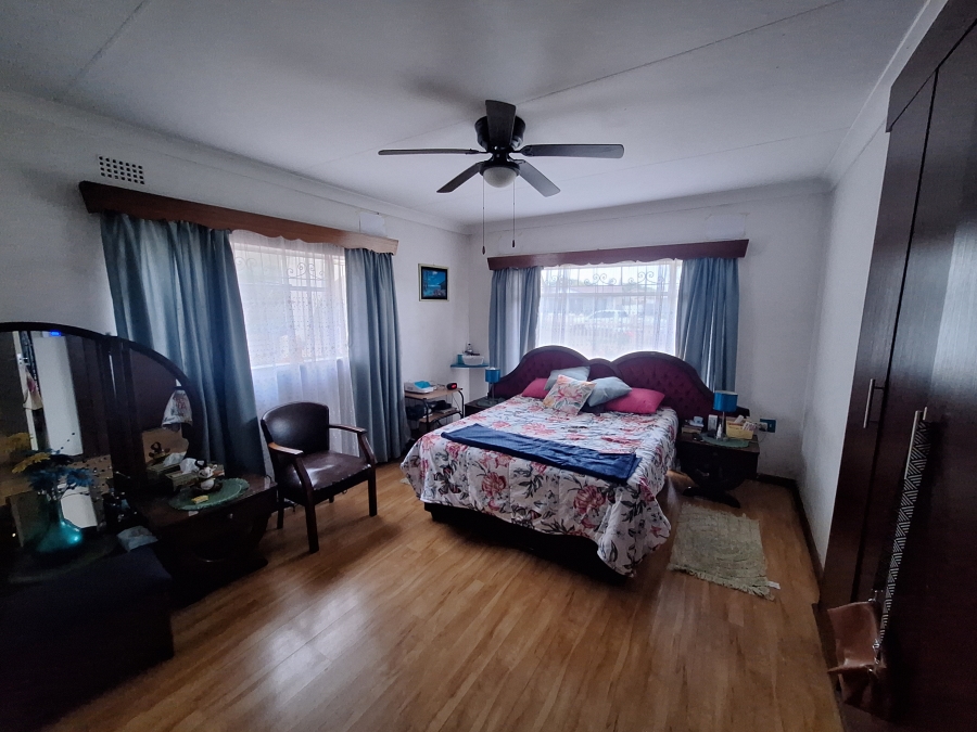 3 Bedroom Property for Sale in Vanderbijlpark SE 7 Gauteng