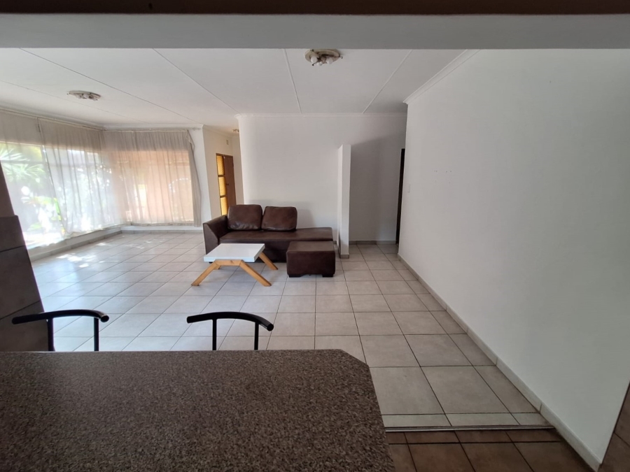 4 Bedroom Property for Sale in Vanderbijlpark SE 6 Gauteng