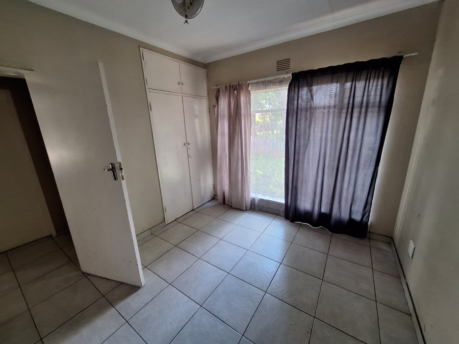 4 Bedroom Property for Sale in Vanderbijlpark SE 6 Gauteng