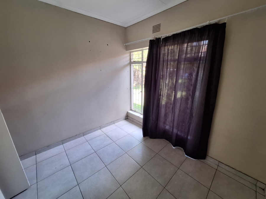 4 Bedroom Property for Sale in Vanderbijlpark SE 6 Gauteng