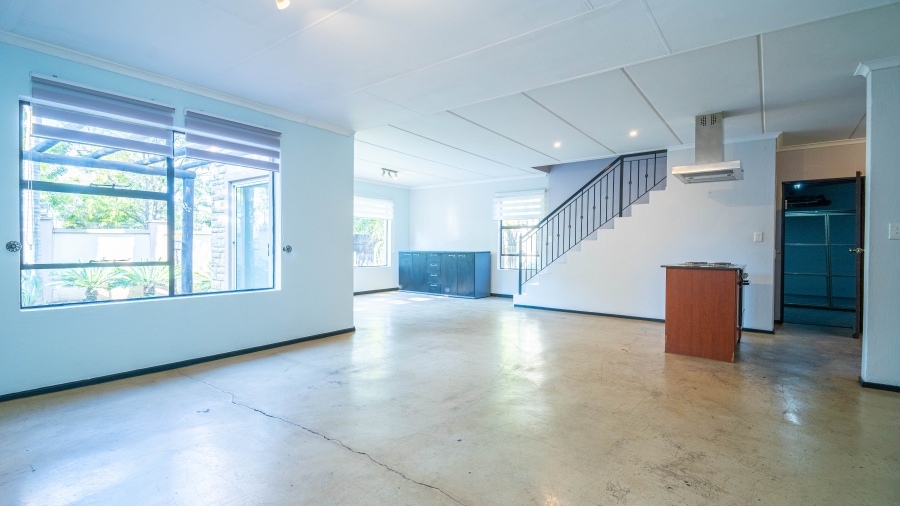 To Let 3 Bedroom Property for Rent in Broadacres Gauteng