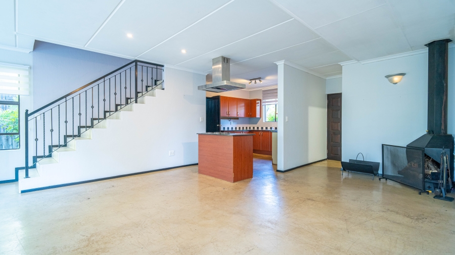To Let 3 Bedroom Property for Rent in Broadacres Gauteng