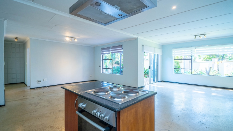To Let 3 Bedroom Property for Rent in Broadacres Gauteng