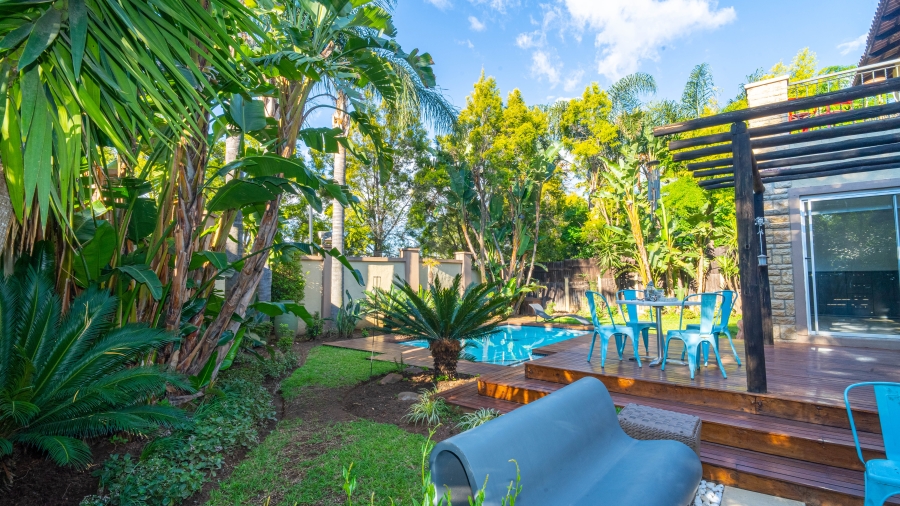 To Let 3 Bedroom Property for Rent in Broadacres Gauteng