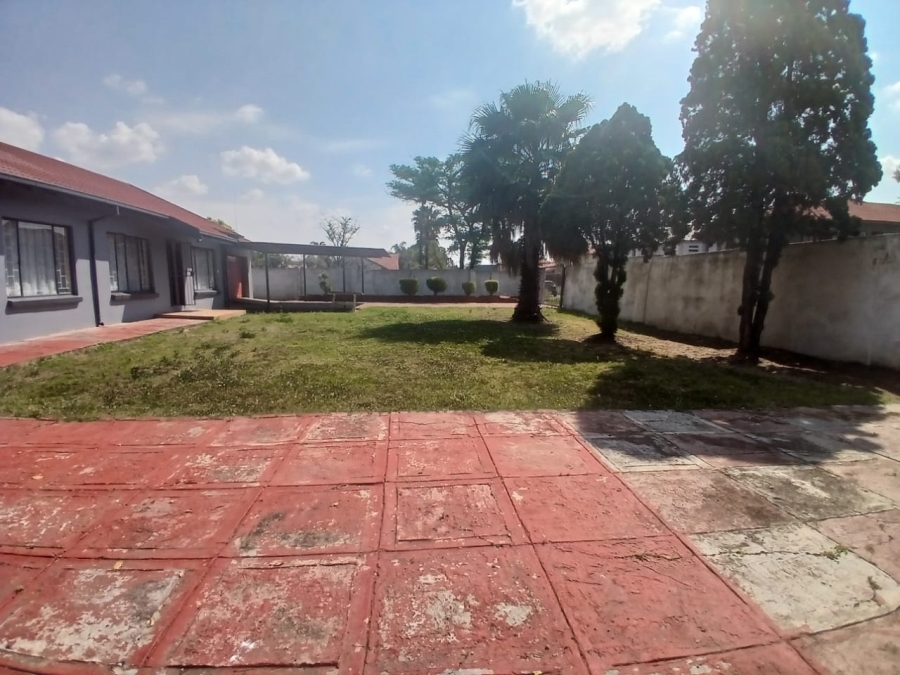 4 Bedroom Property for Sale in Theresa Park Gauteng