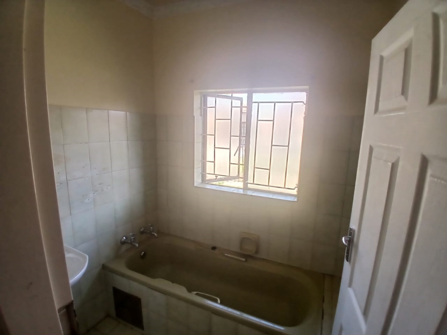 4 Bedroom Property for Sale in Theresa Park Gauteng