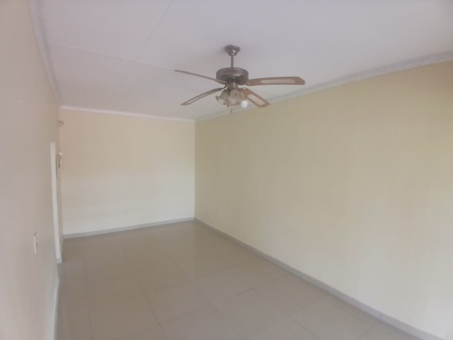 4 Bedroom Property for Sale in Theresa Park Gauteng