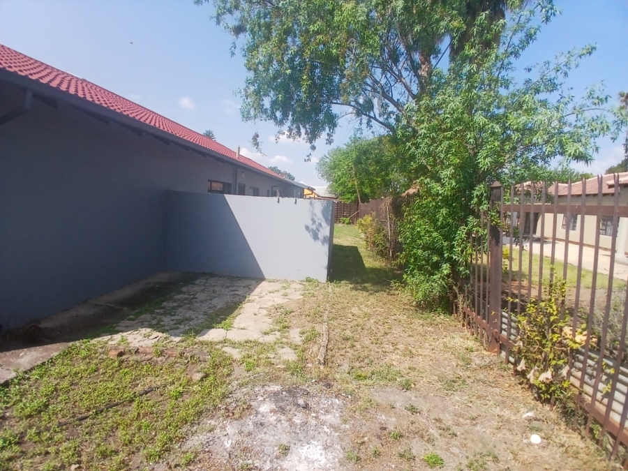 4 Bedroom Property for Sale in Theresa Park Gauteng