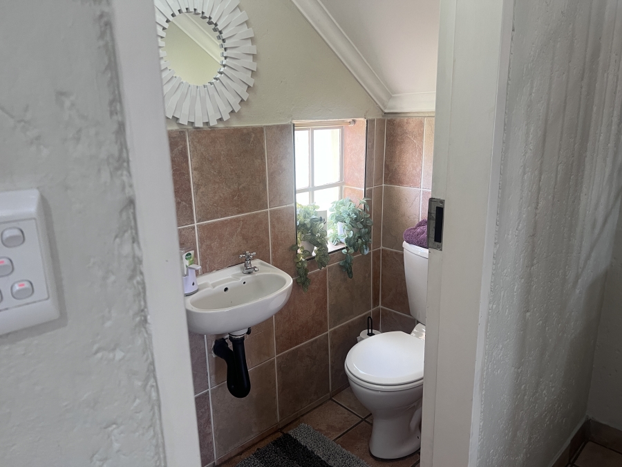 To Let 3 Bedroom Property for Rent in Sterrewag Gauteng