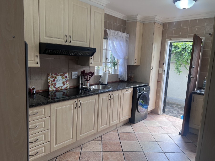 To Let 3 Bedroom Property for Rent in Sterrewag Gauteng