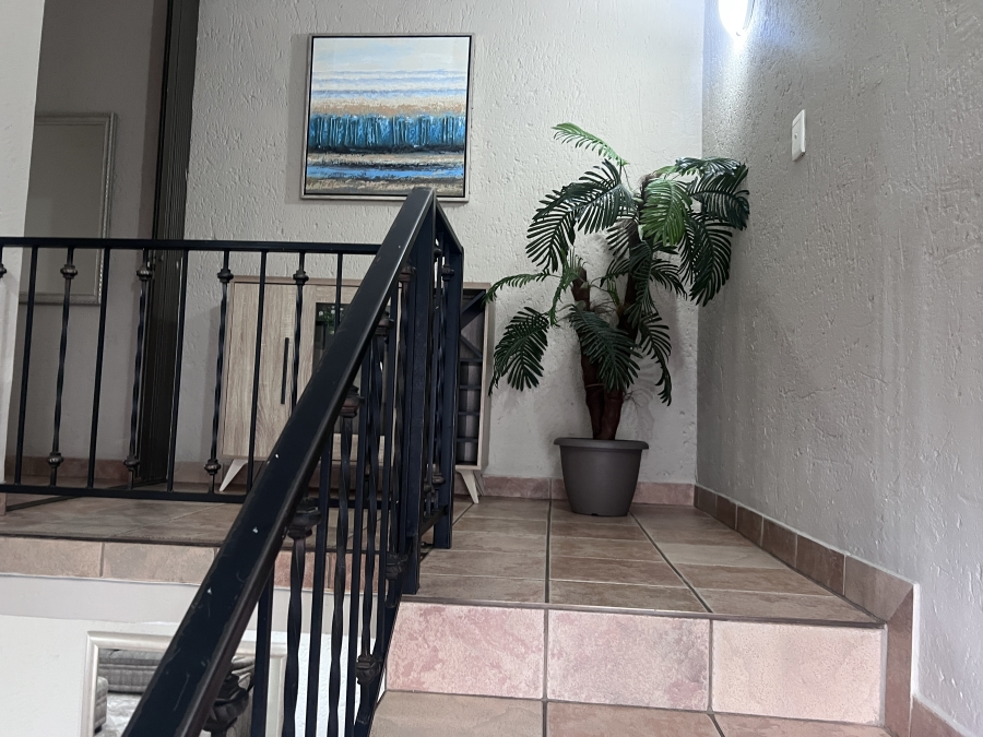 To Let 3 Bedroom Property for Rent in Sterrewag Gauteng
